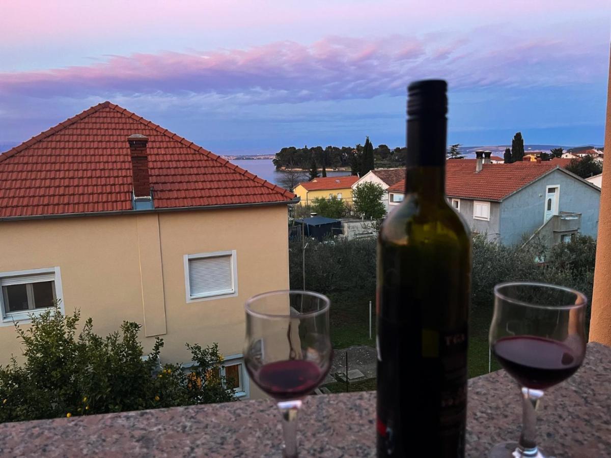 Adriatic Oasis Apartments Преко Экстерьер фото
