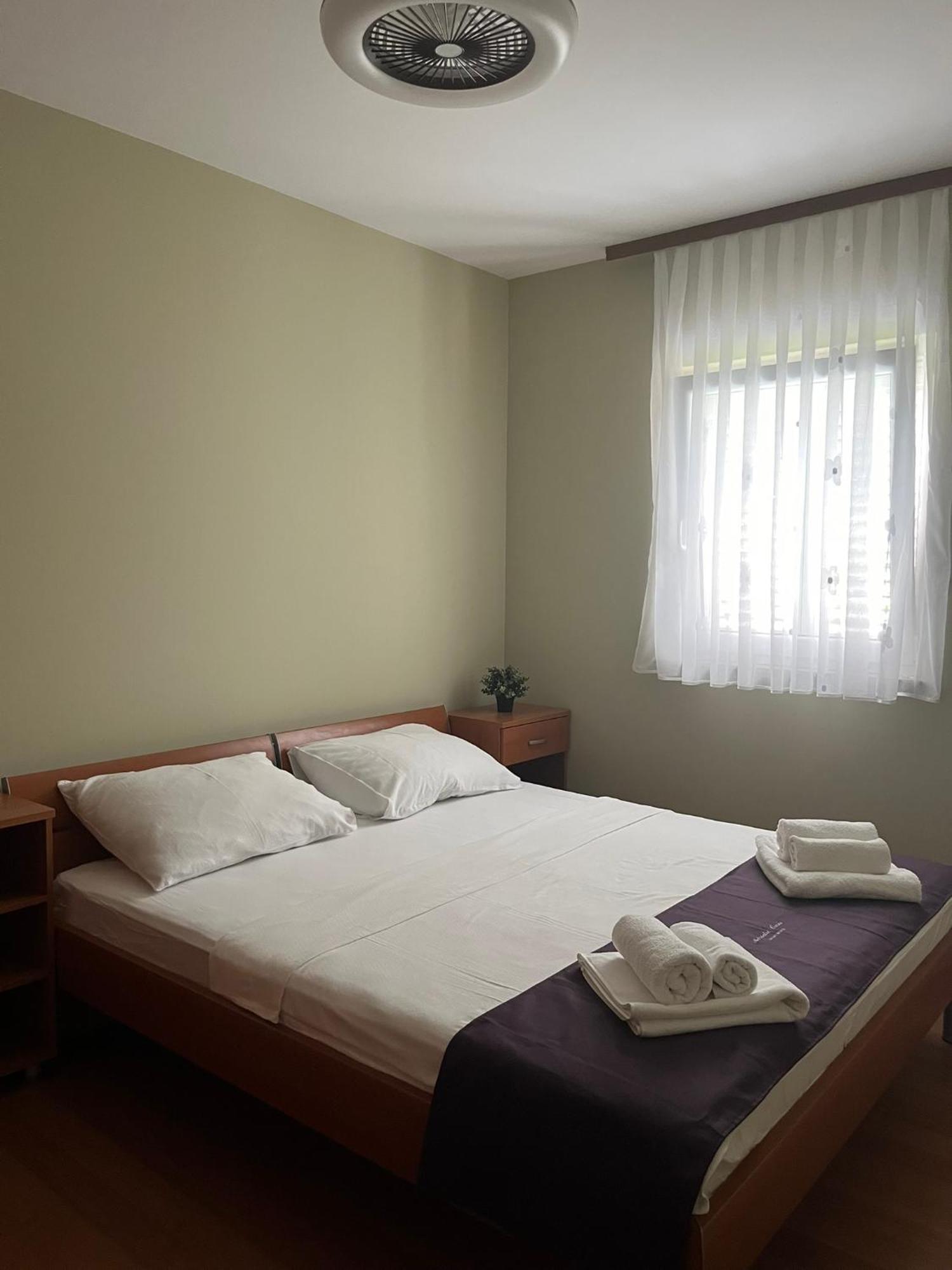 Adriatic Oasis Apartments Преко Экстерьер фото